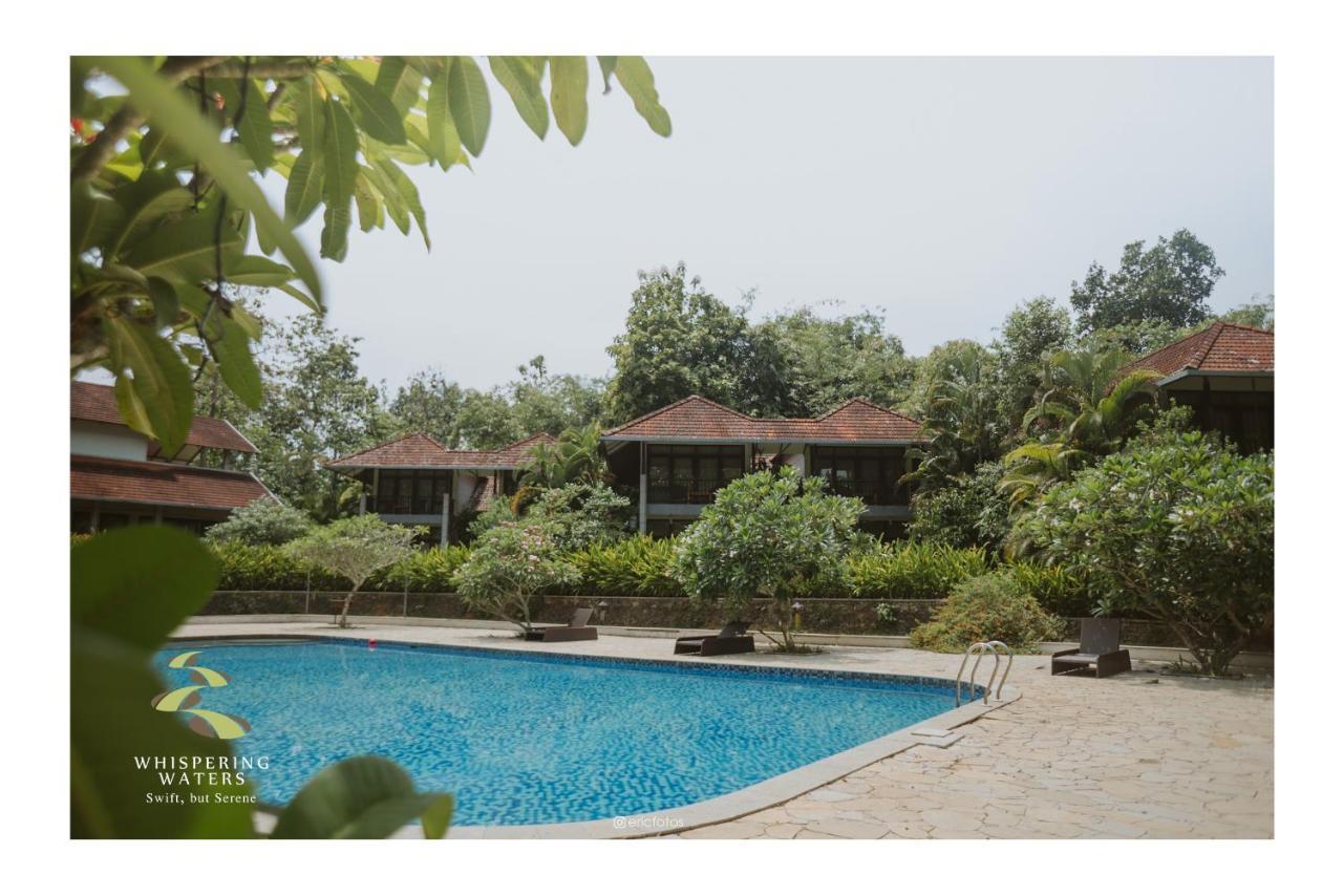 Отель Whispering Waters Malayattur Экстерьер фото